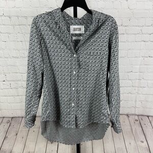 Grayson the Hero Lyocell Button Up Shirt Grey Novelty Heart Print Size 02 Small